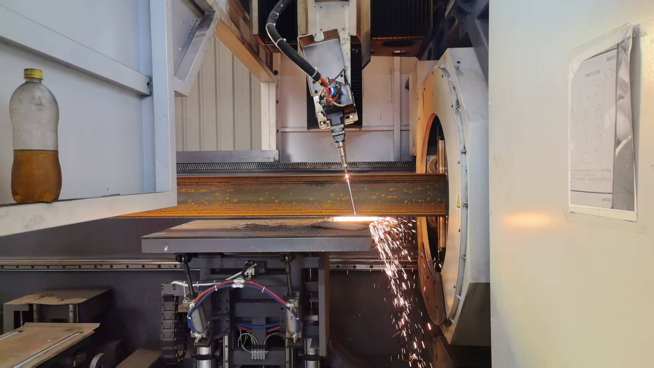 Liweiyuan болаттан жасалған құрылымды өңдеудің сапасын жақсартады