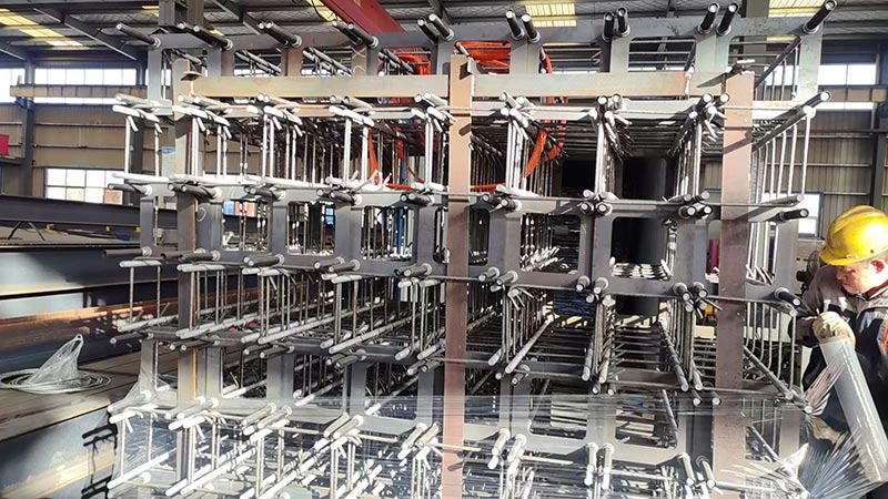 Циндао Ливэйюань NZ тауық фермасы үшін жоғары берік анкерлік болттарды жеткізеді