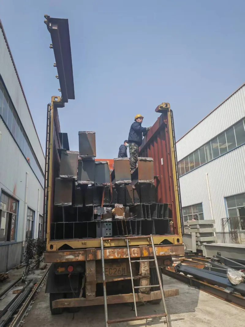 Шетелдік инфрақұрылым құрылысын қолдау! Циндао Ливэйюань болат құрылымы үш қабатты кеңсе ғимаратының жобасын Малайзияға сәтті жөнелтті.